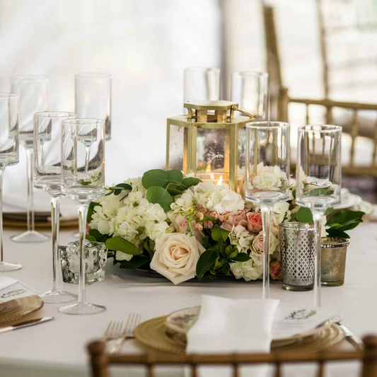 Wedding Wine List Planning and Order Wedding Wines in Melbourne with South East Wine Co. Pair wedding menu with wines